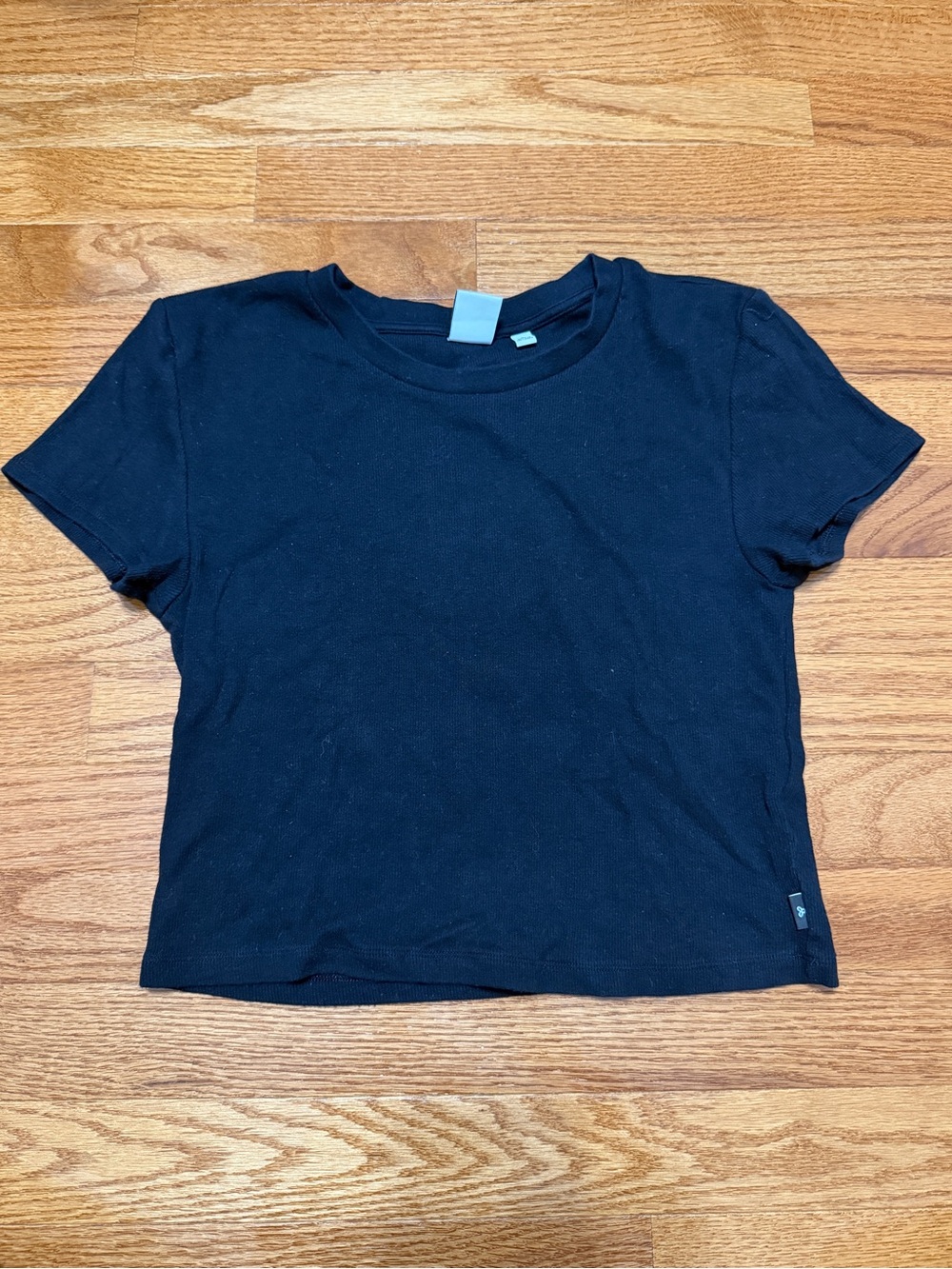 TNA Artizia Black Short Sleeve Crewneck Ribbed Tee